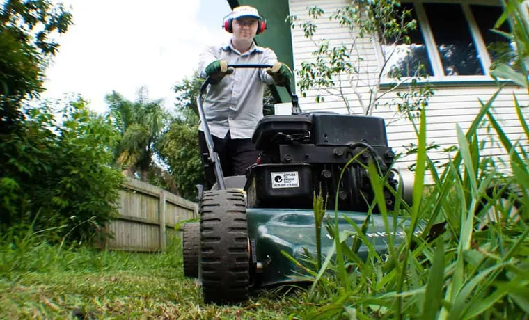 how long to wait after flooding lawn mower engine