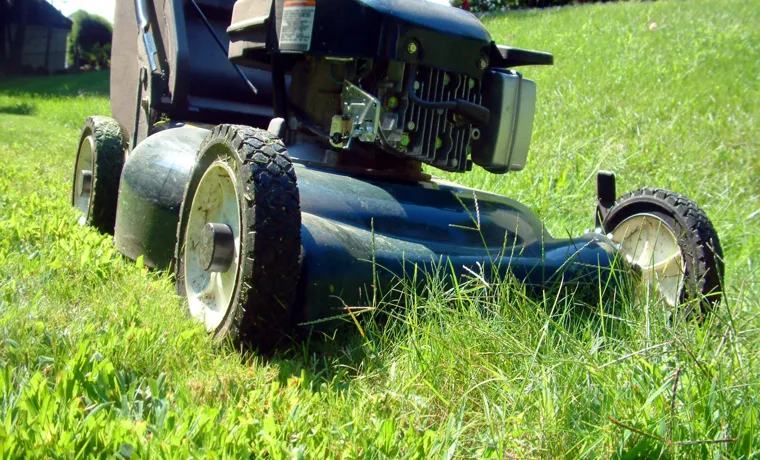 How Much Oil Does a Toro Lawn Mower Need? Find Out Here