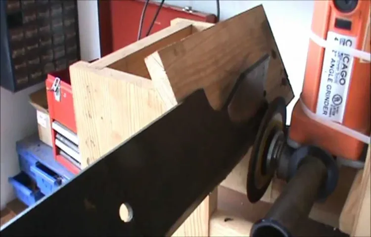 how to make a jig for sharpening lawn mower blades