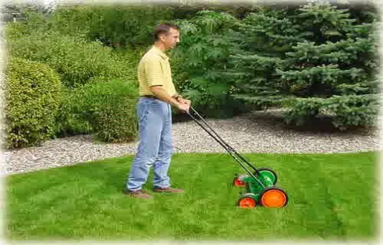how to use a push lawn mower