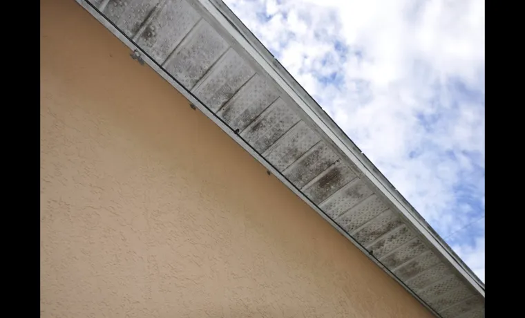How to Clean Soffits with Pressure Washer: A Step-by-Step Guide