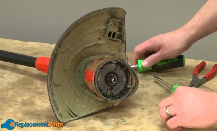 How to Remove Battery from Black and Decker Weed Trimmer – Step by Step Guide