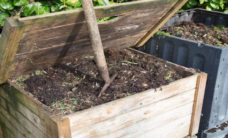 Compost Bin: What Goes In? The Essential Guide to Composting