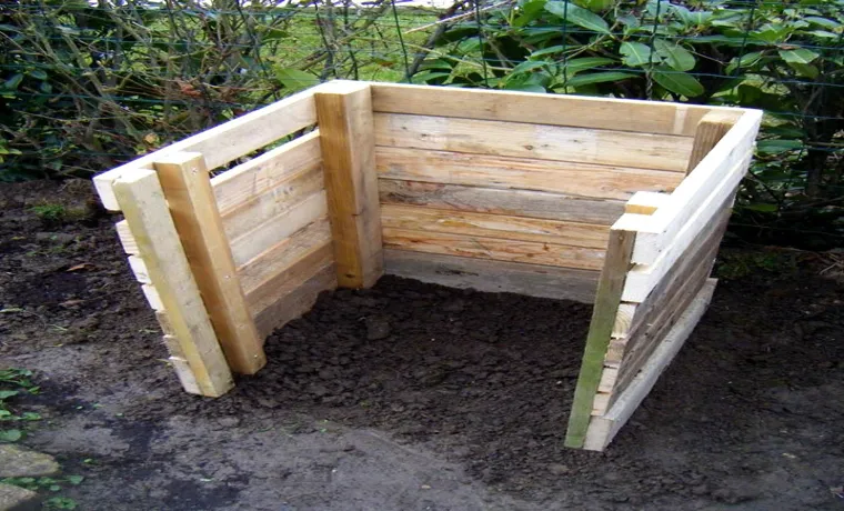 how to build a compost bin with pallets
