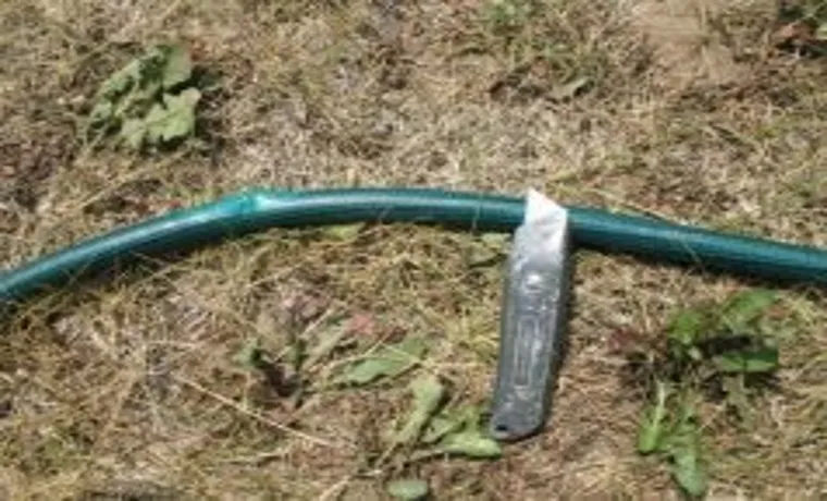 how to clear a blocked garden hose