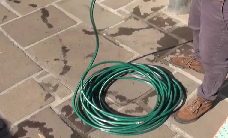 how to roll up a garden hose