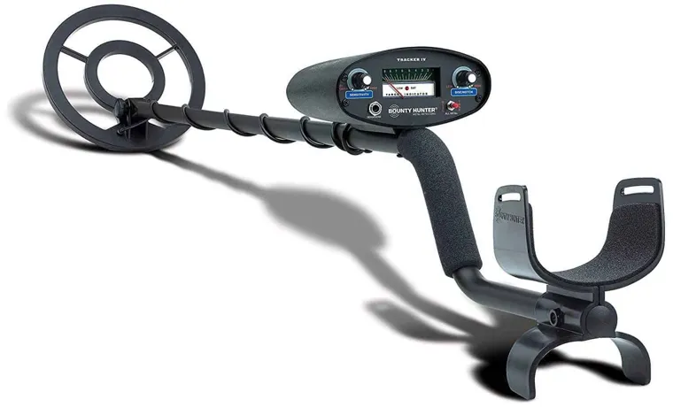 what is a metal detector used for