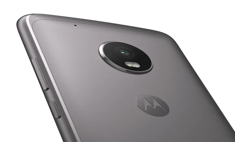 Where is the Metal Detector in Moto G5 Plus? Find Out with Our Guide