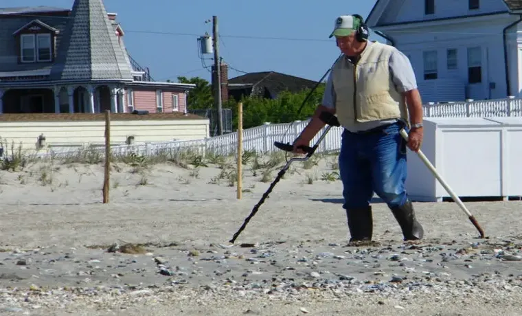 where to look for old coins with a metal detector