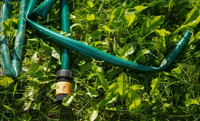 can you leave a garden hose charged but not running