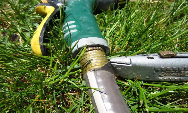 how do i loosen a garden hose from the sprayer