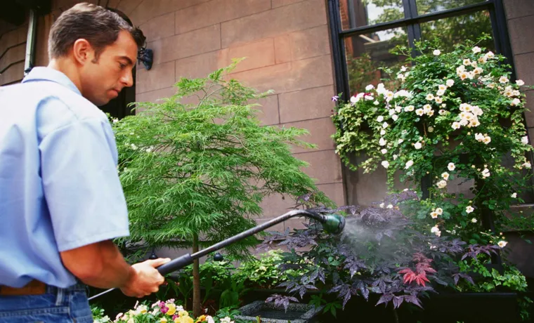 how do the bottlwed fertilizer hooked to garden hose work