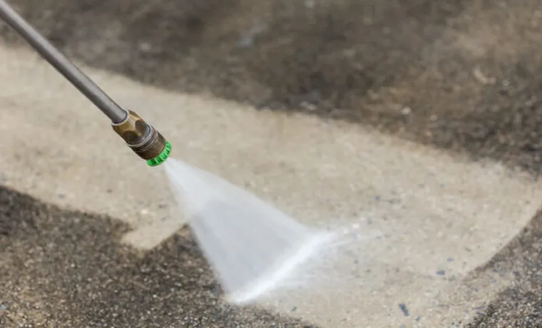 how does water powered garden hose retractor work