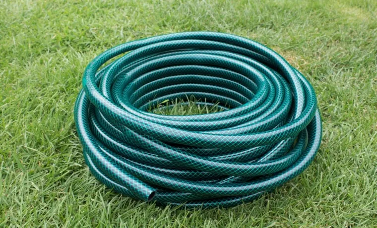 how heavy is a garden hose