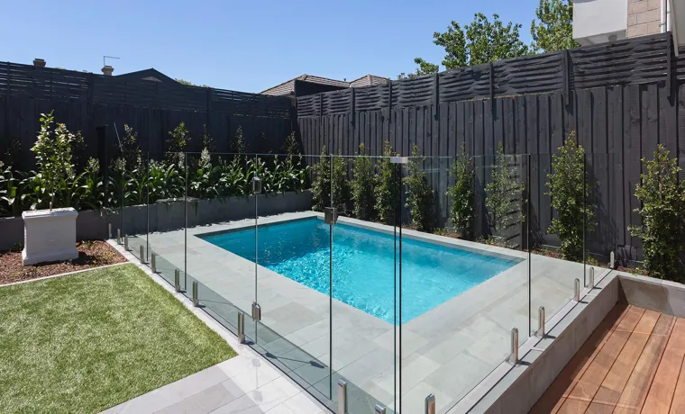 how much is a pool fence