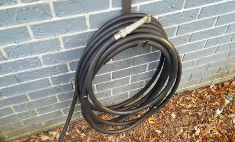 how to install garden hose hanger